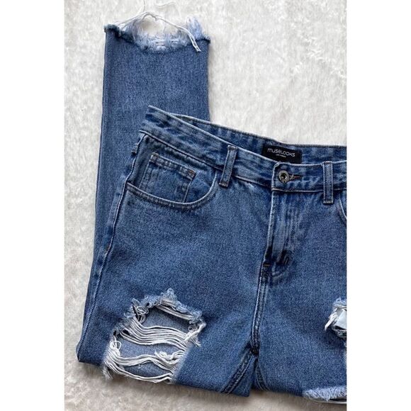 MUSELOOKS High Rise Distressed Raw Hem Cropped Jeans, Size Small - Picture 5 of 14